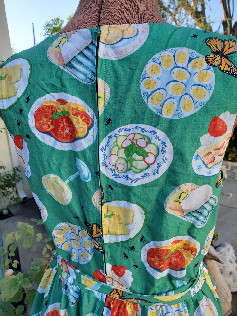 Modcloth Green Sleeveless Wrap Dress with Playful Food & Butterfly Print - Picture 5 of 8